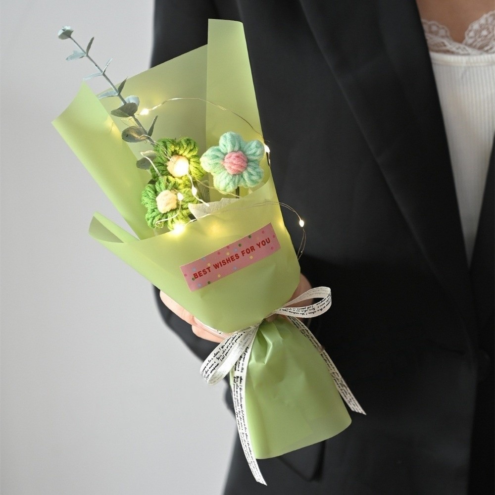 Knitted Crochet Flowers Bouque - Photography Lighting Simulation avis et prix