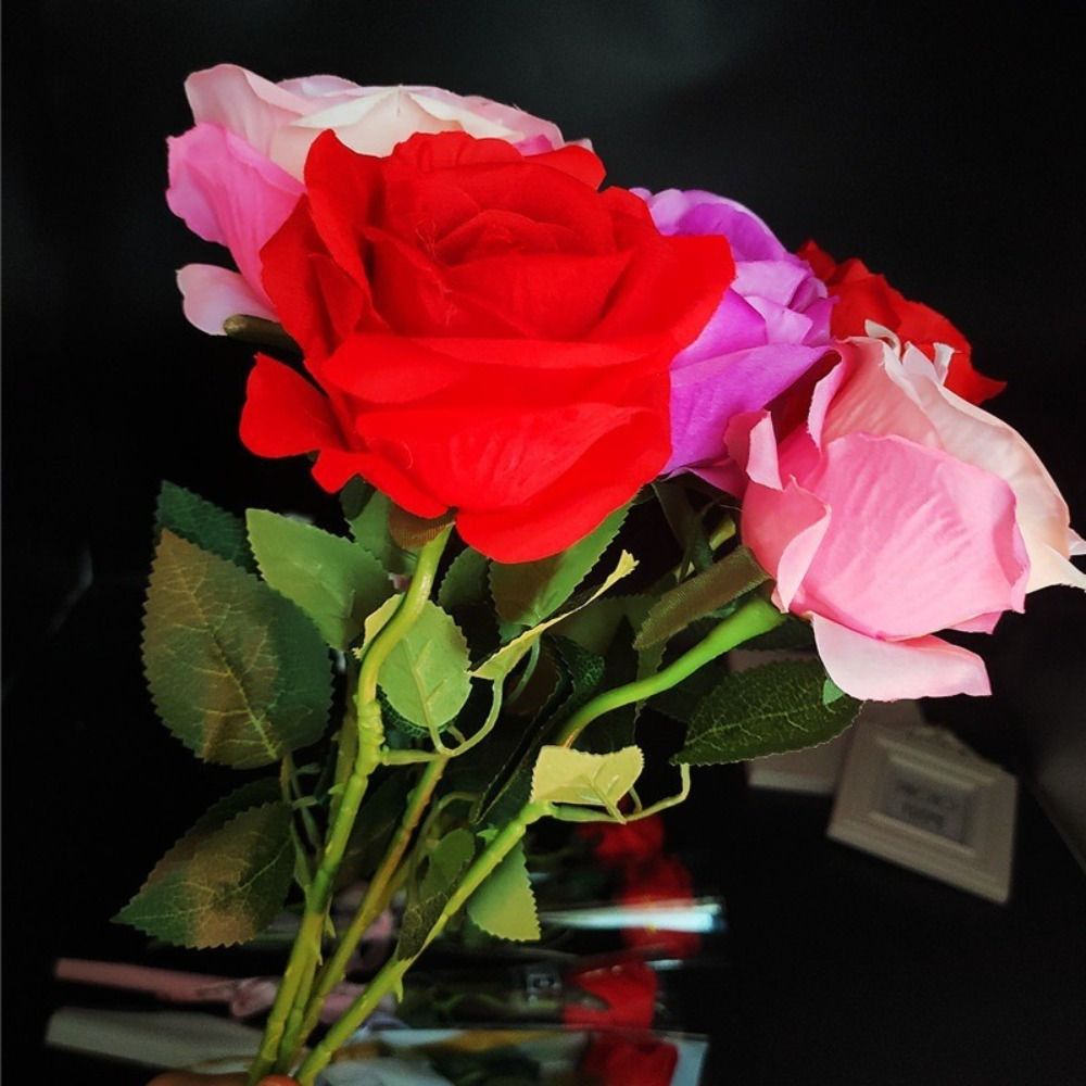 Glowing Artificial Rose Flower - Photography Lighting Simulation avis et prix
