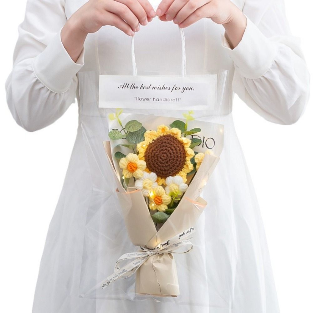 Knitted Crochet Flowers Bouque - Photography Lighting Simulation avis et prix